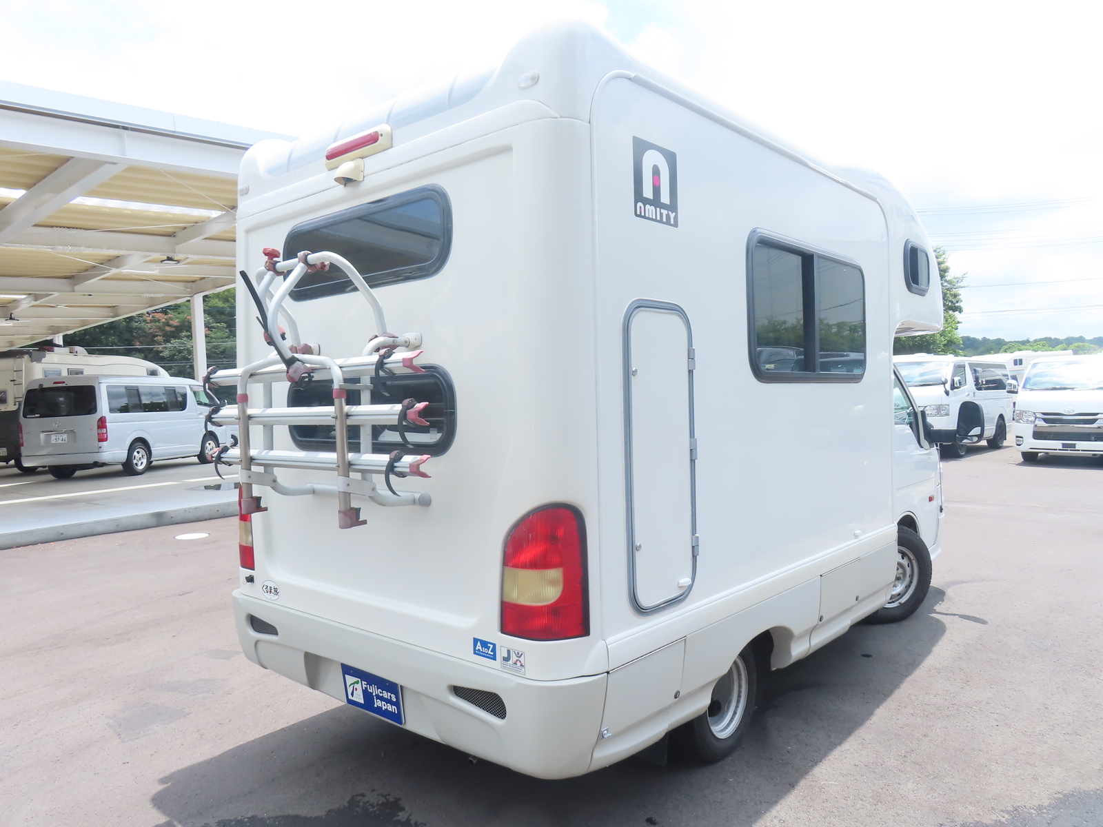 キャンピングカーキャブコン