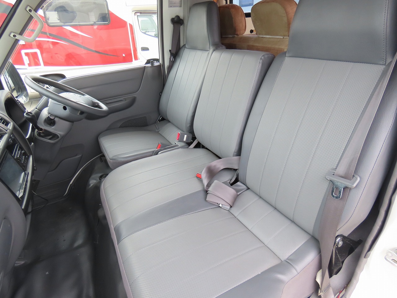 キャンピングカーキャブコン