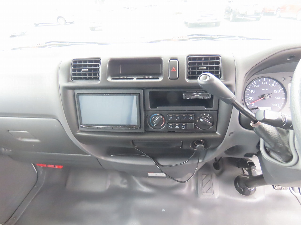 キャンピングカーキャブコン