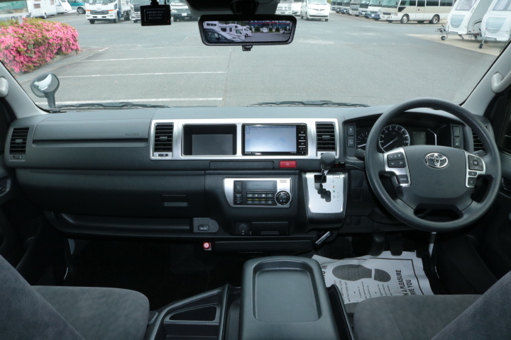 キャンピングカーバンコン