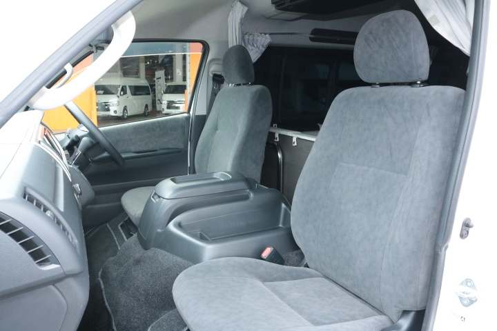 キャンピングカーバンコン