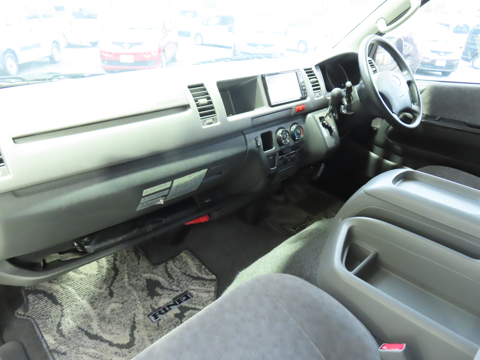 キャンピングカーバンコン