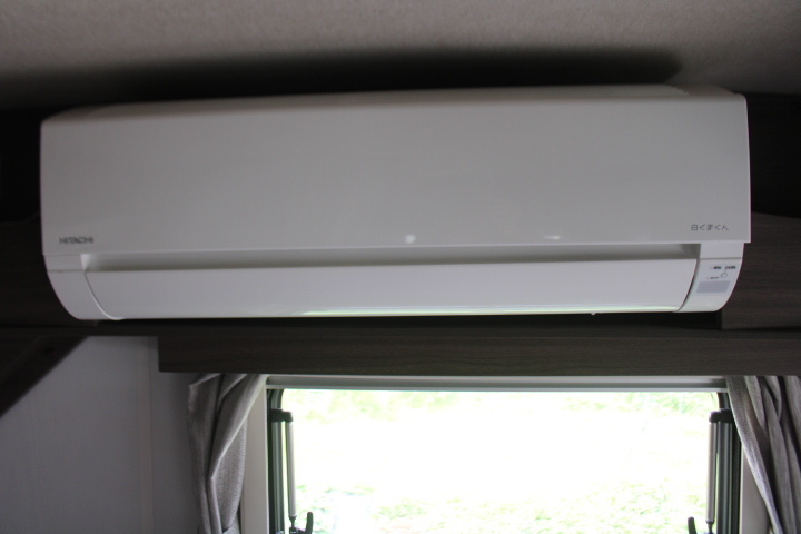 キャンピングカーキャブコン