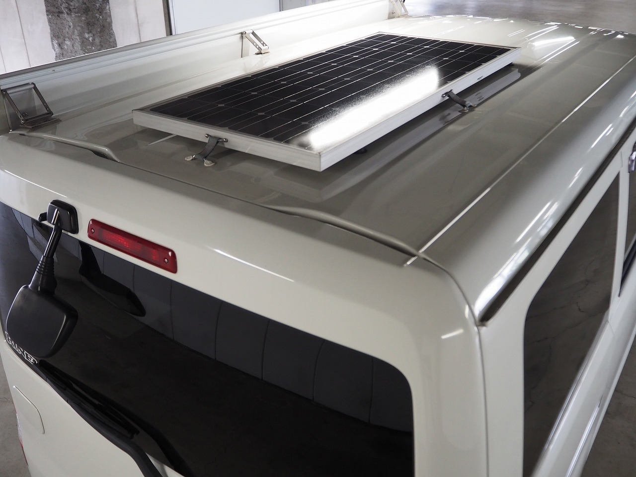 キャンピングカーバンコン