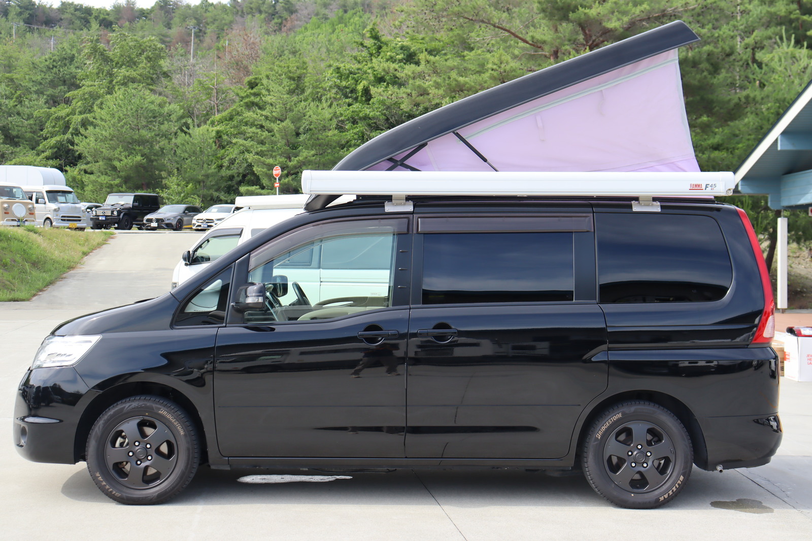 キャンピングカーバンコン