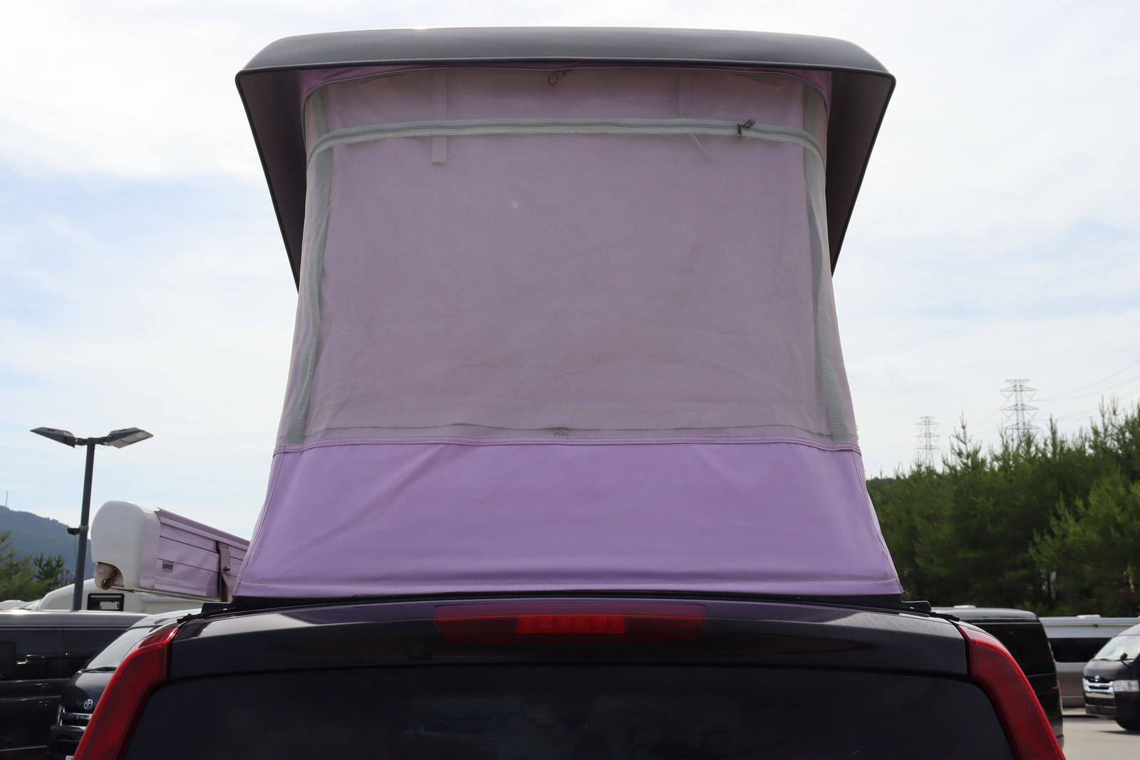 キャンピングカーバンコン