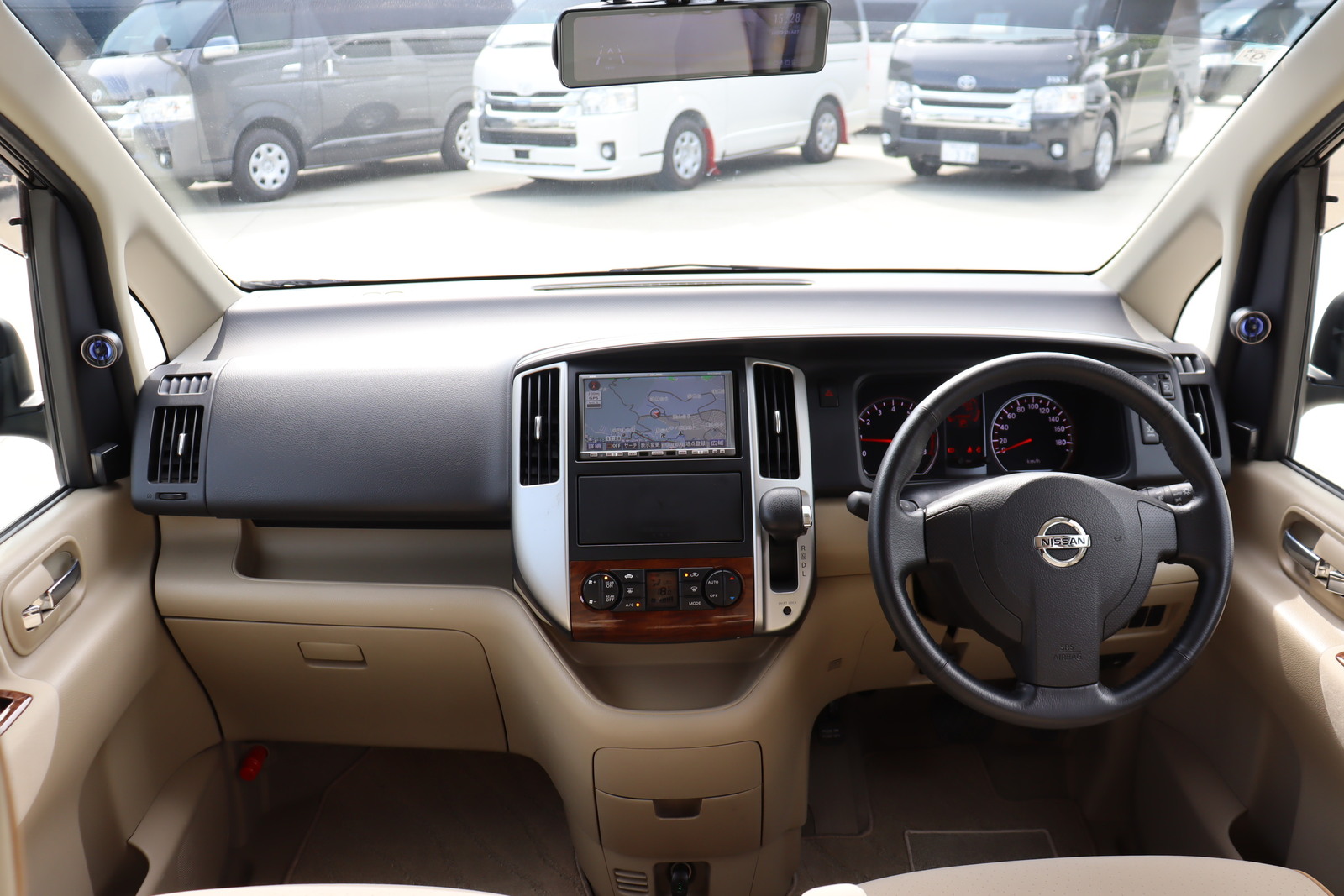 キャンピングカーバンコン