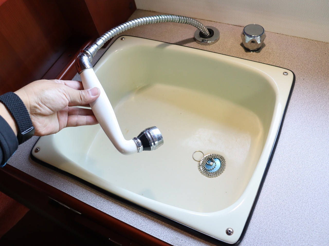 キャンピングカーキャブコン