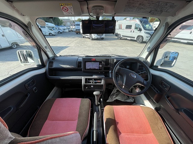 キャンピングカー軽キャンパー