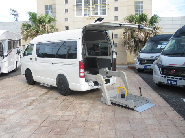 トヨタハイエース