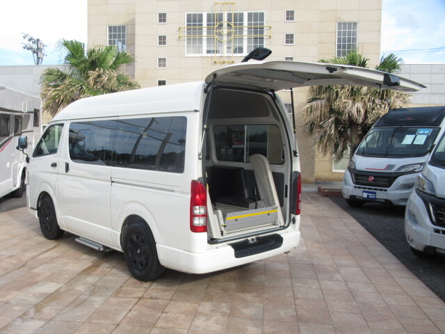 トヨタハイエース