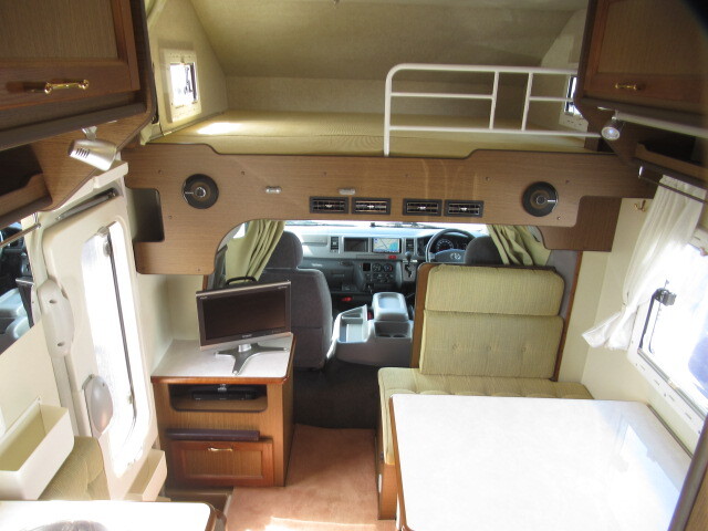 キャンピングカーキャブコン