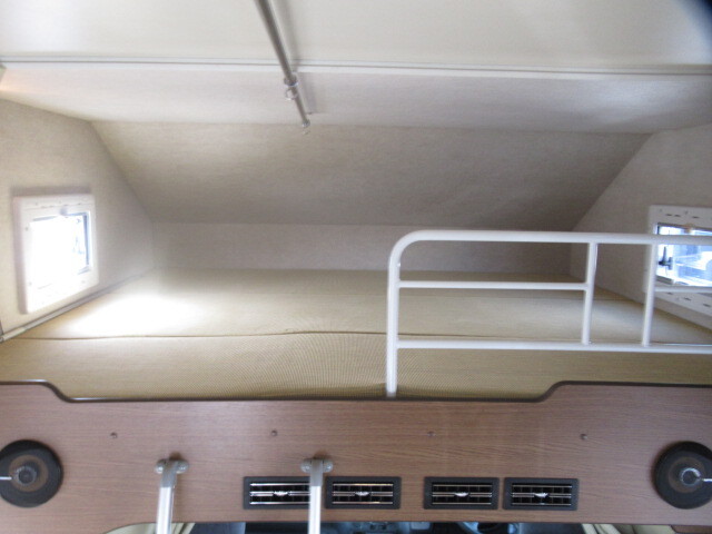 キャンピングカーキャブコン