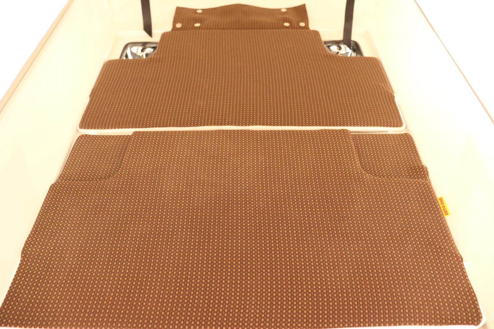 キャンピングカー軽キャンパー