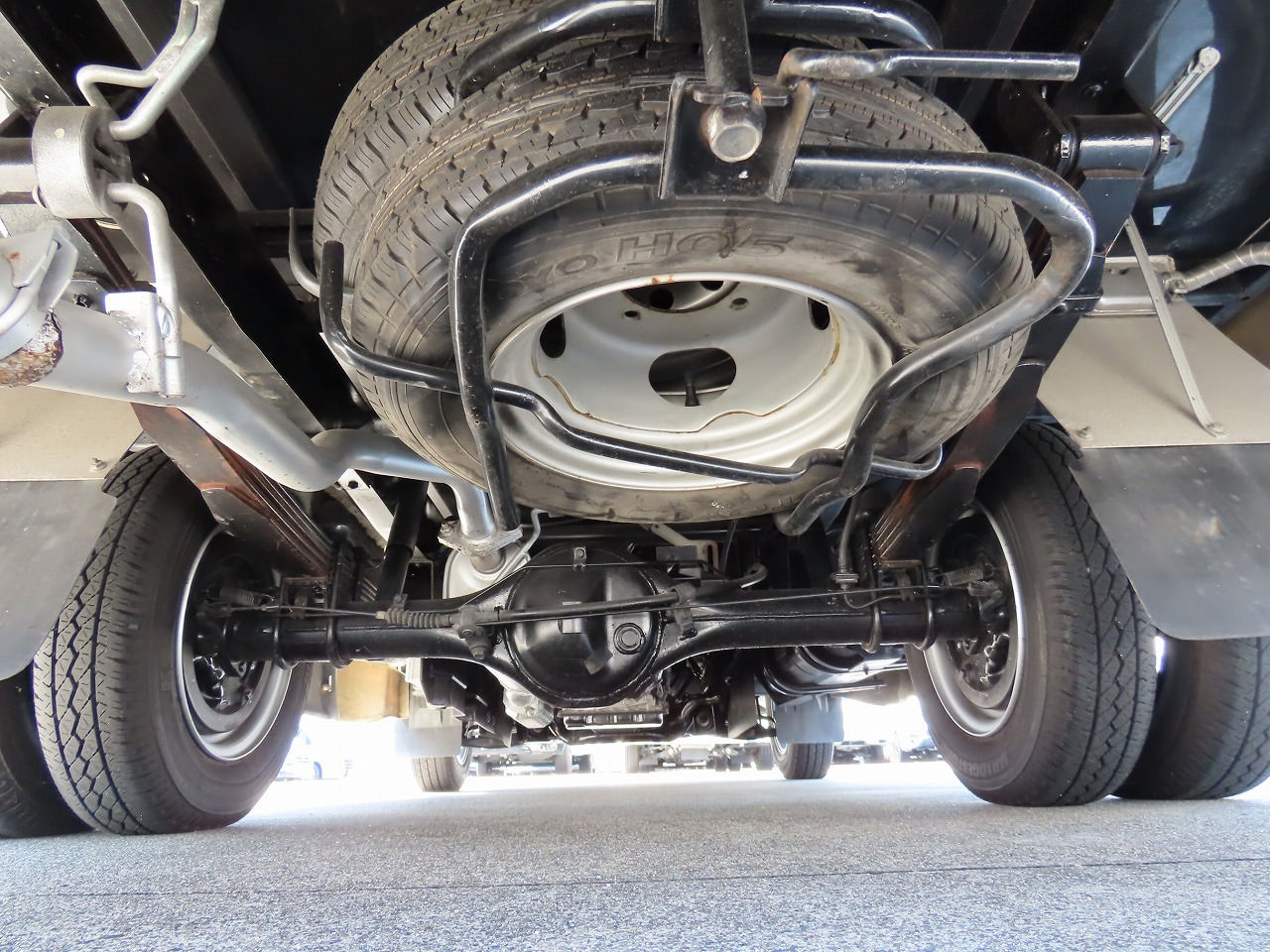 キャンピングカーキャブコン