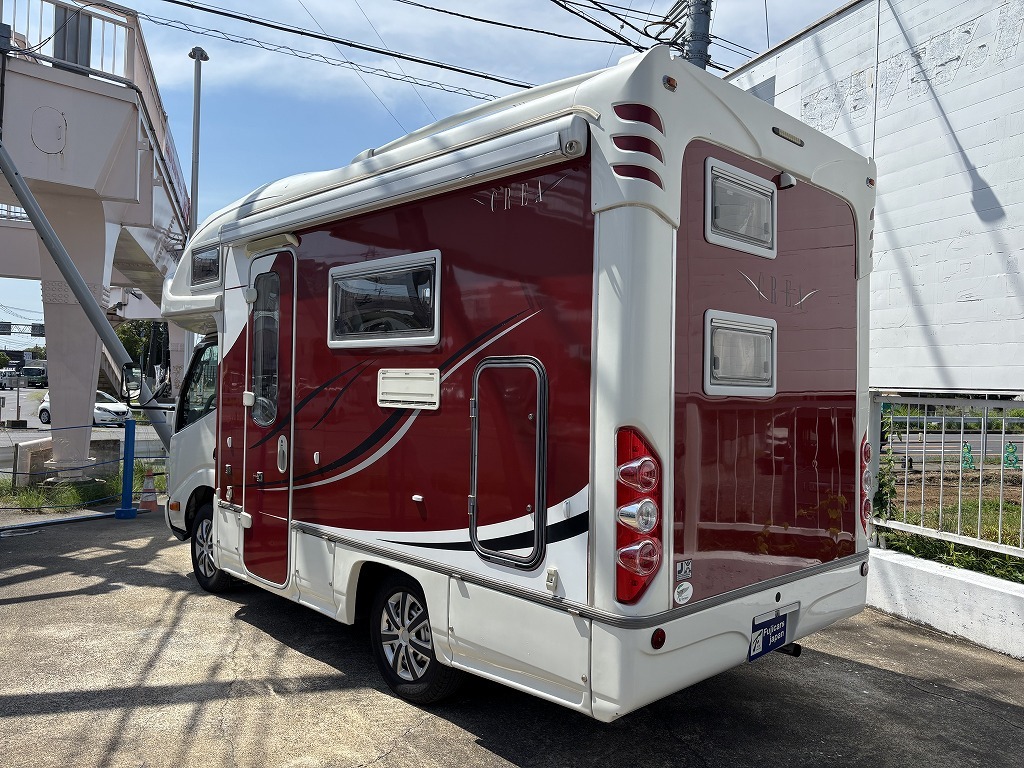 キャンピングカーキャブコン