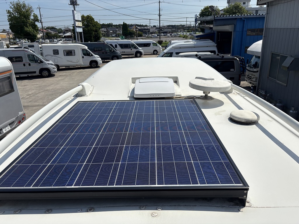 キャンピングカーキャブコン