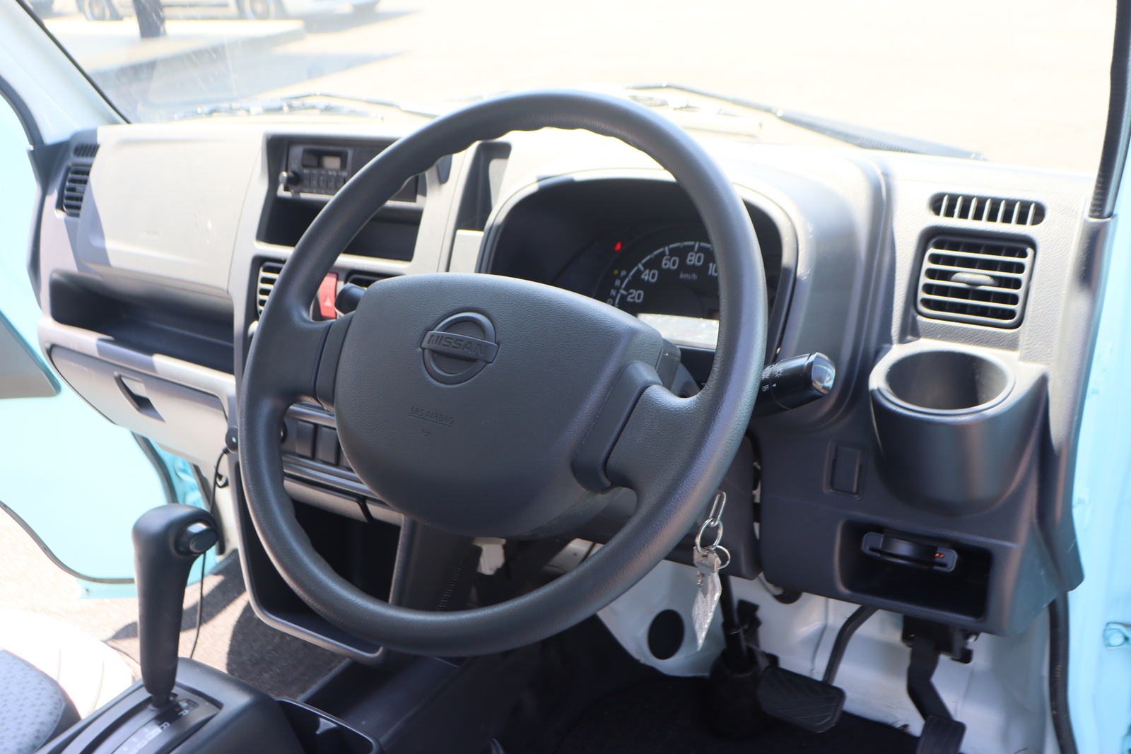 日産NT100クリッパー