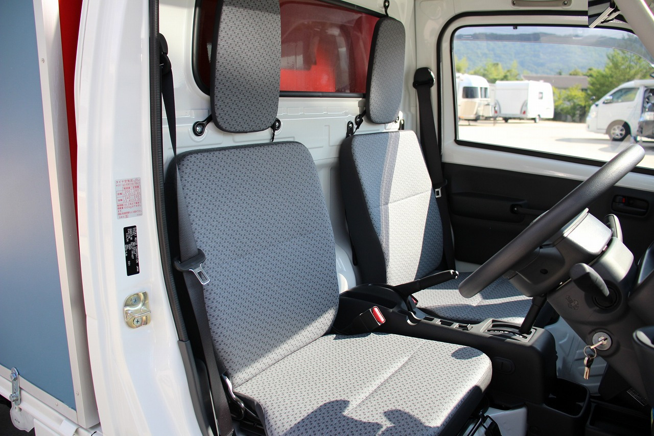 スズキキャリイ