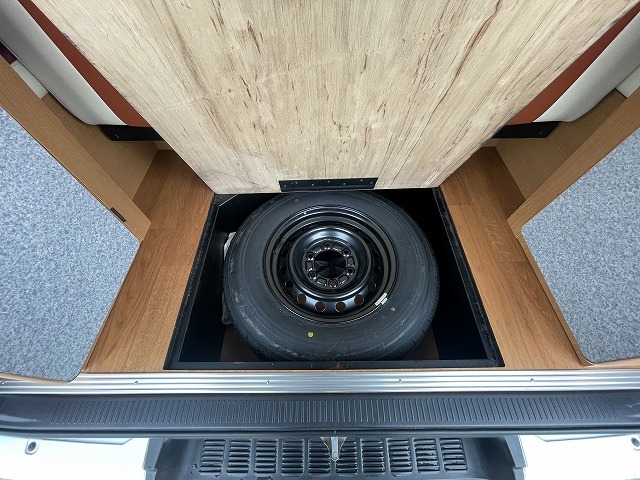 キャンピングカーバンコン