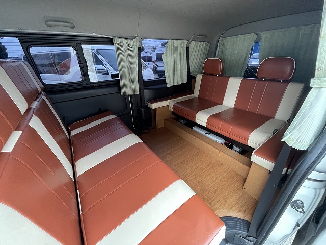 キャンピングカーバンコン