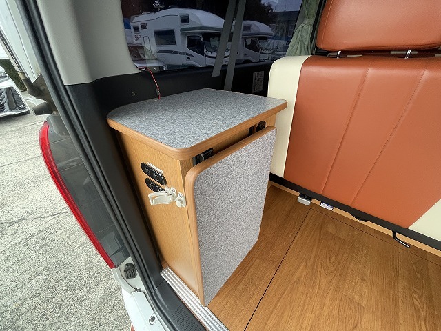 キャンピングカーバンコン