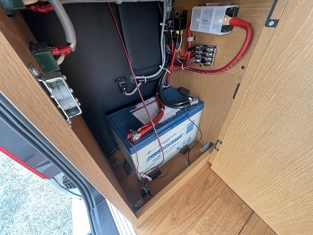 キャンピングカーバンコン