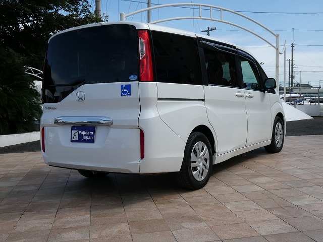 ホンダステップワゴン