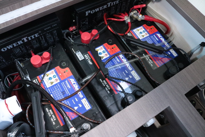 キャンピングカーキャブコン