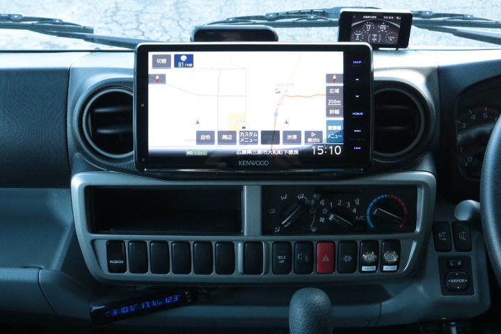 キャンピングカーキャブコン