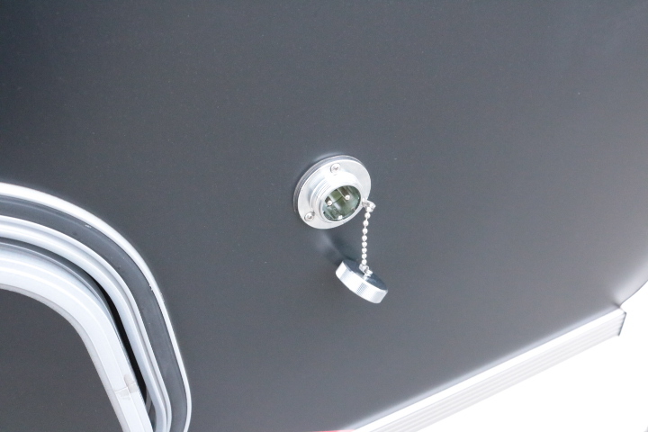 キャンピングカーキャブコン