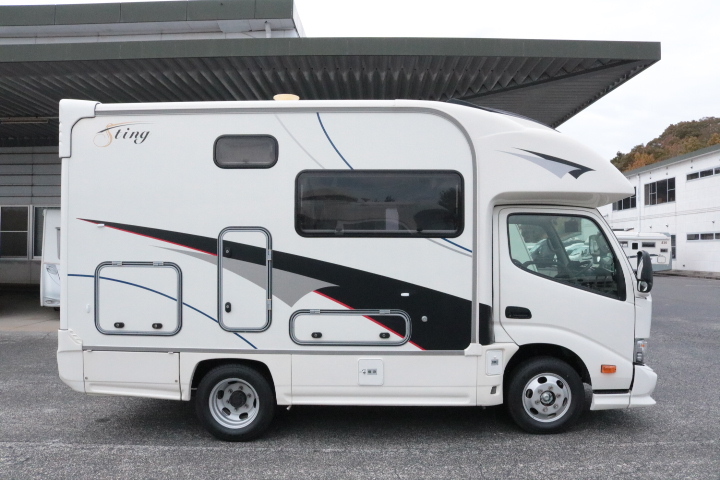 キャンピングカーキャブコン