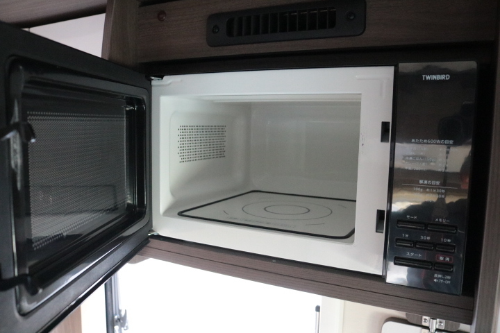 キャンピングカーキャブコン