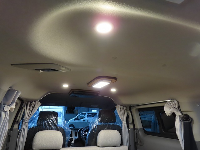 キャンピングカーバンコン