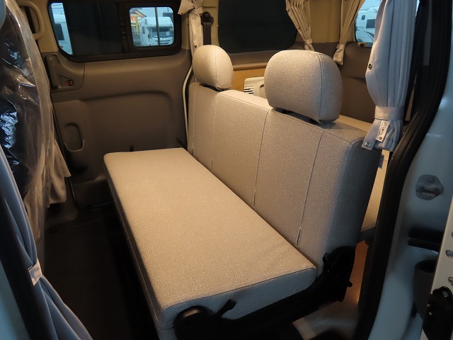 キャンピングカーバンコン