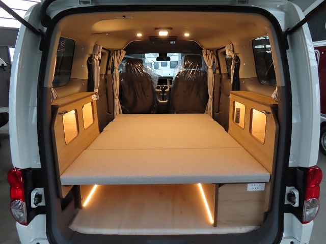 キャンピングカーバンコン