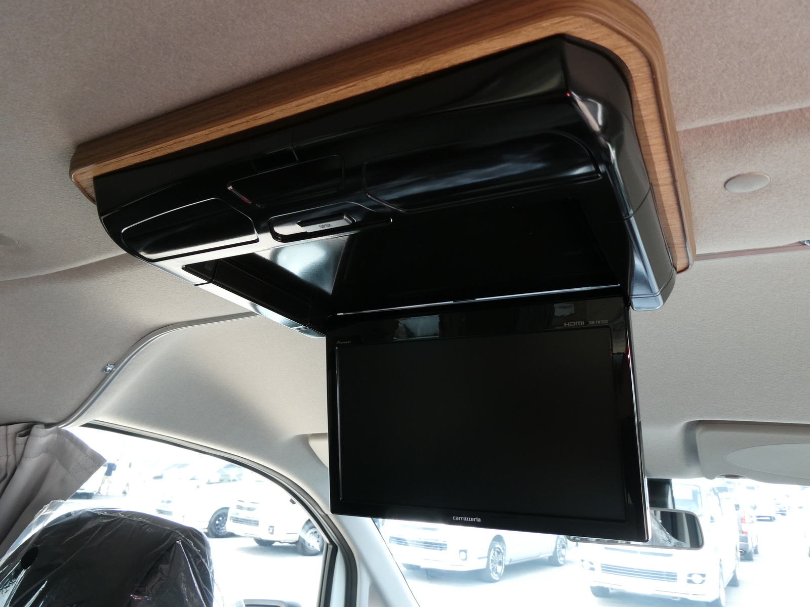 キャンピングカーバンコン