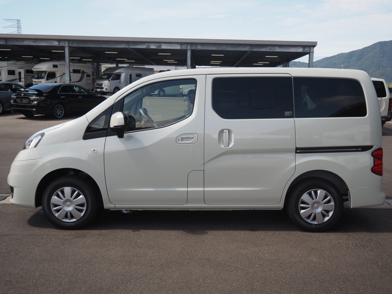 キャンピングカーバンコン