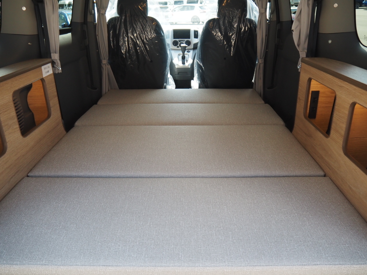 キャンピングカーバンコン