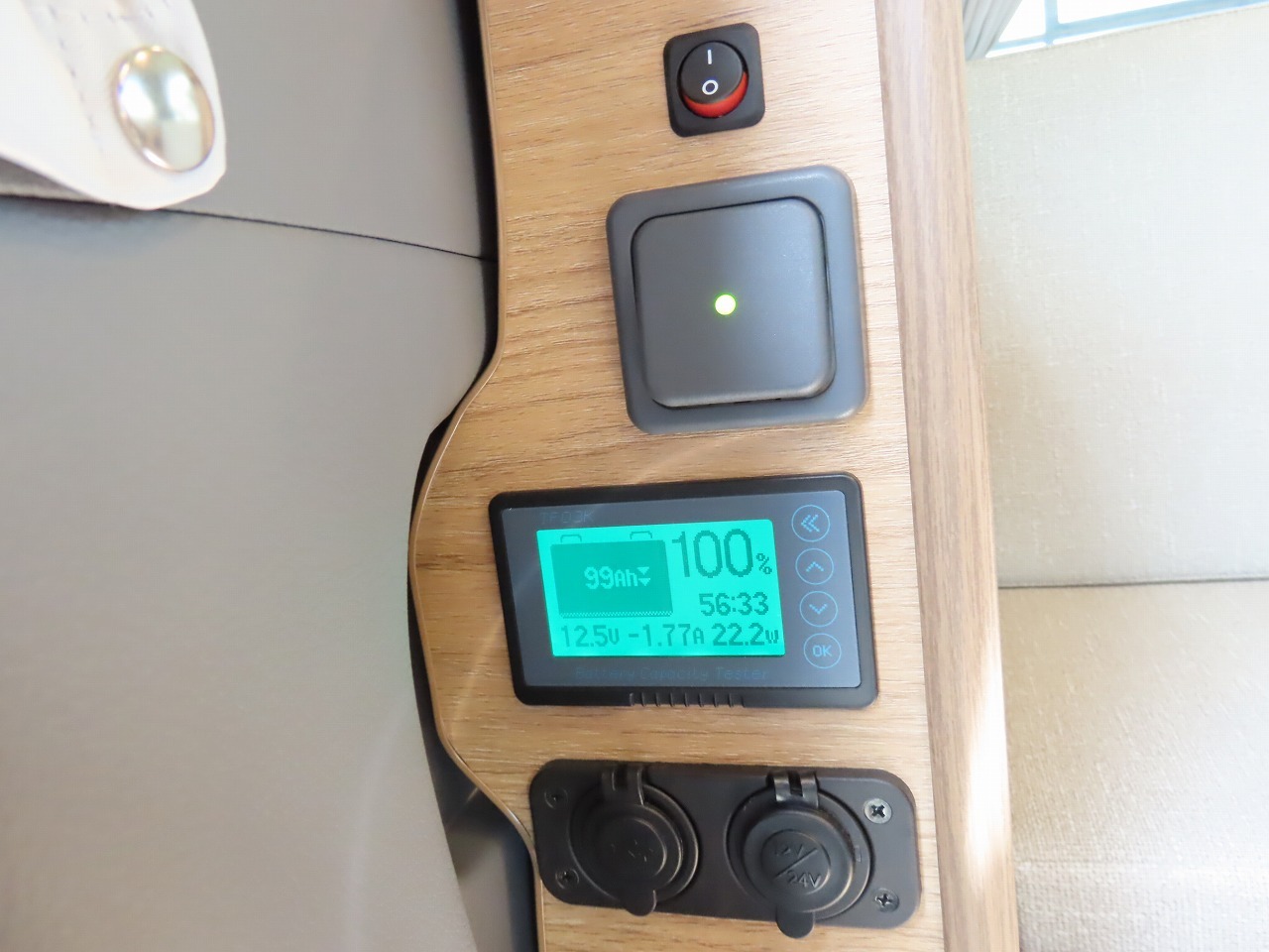 キャンピングカーバンコン