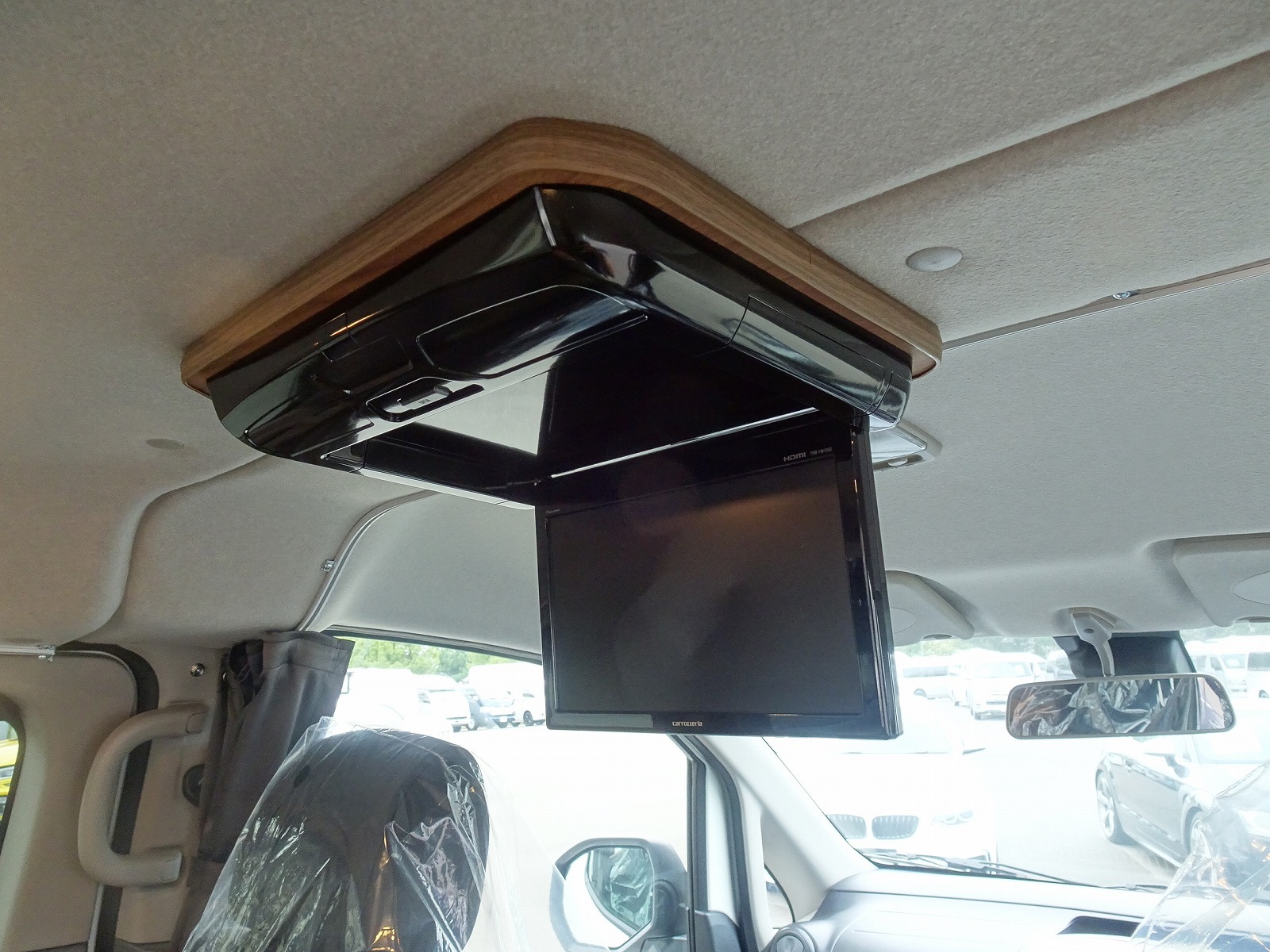 キャンピングカーバンコン