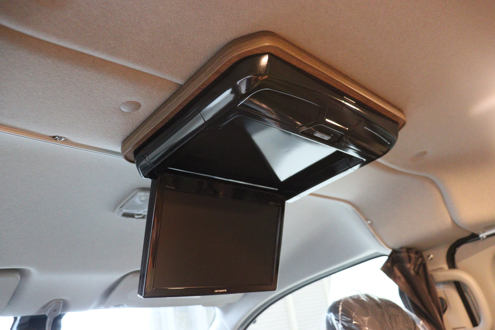 キャンピングカーバンコン