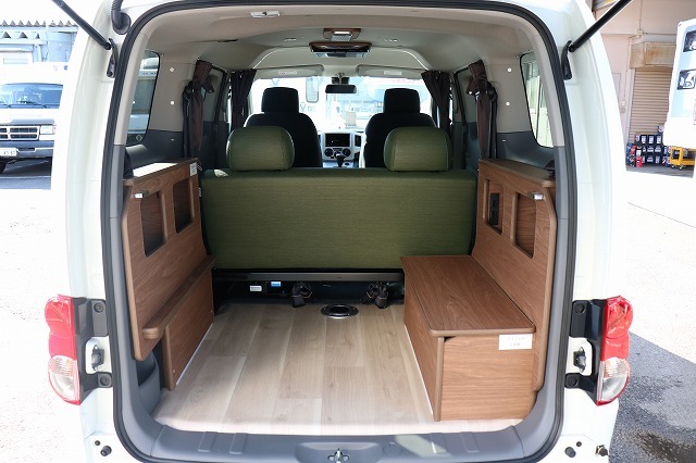 キャンピングカーバンコン