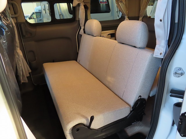 キャンピングカーバンコン