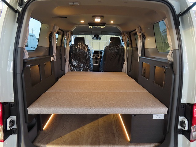 キャンピングカーバンコン