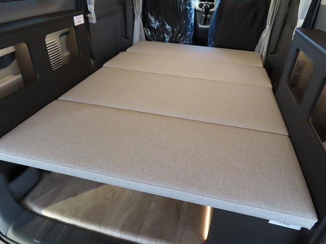 キャンピングカーバンコン