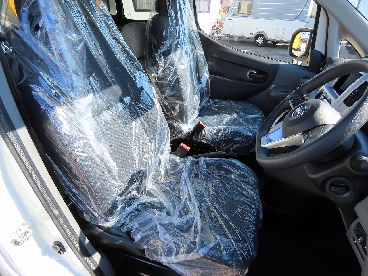 キャンピングカーバンコン