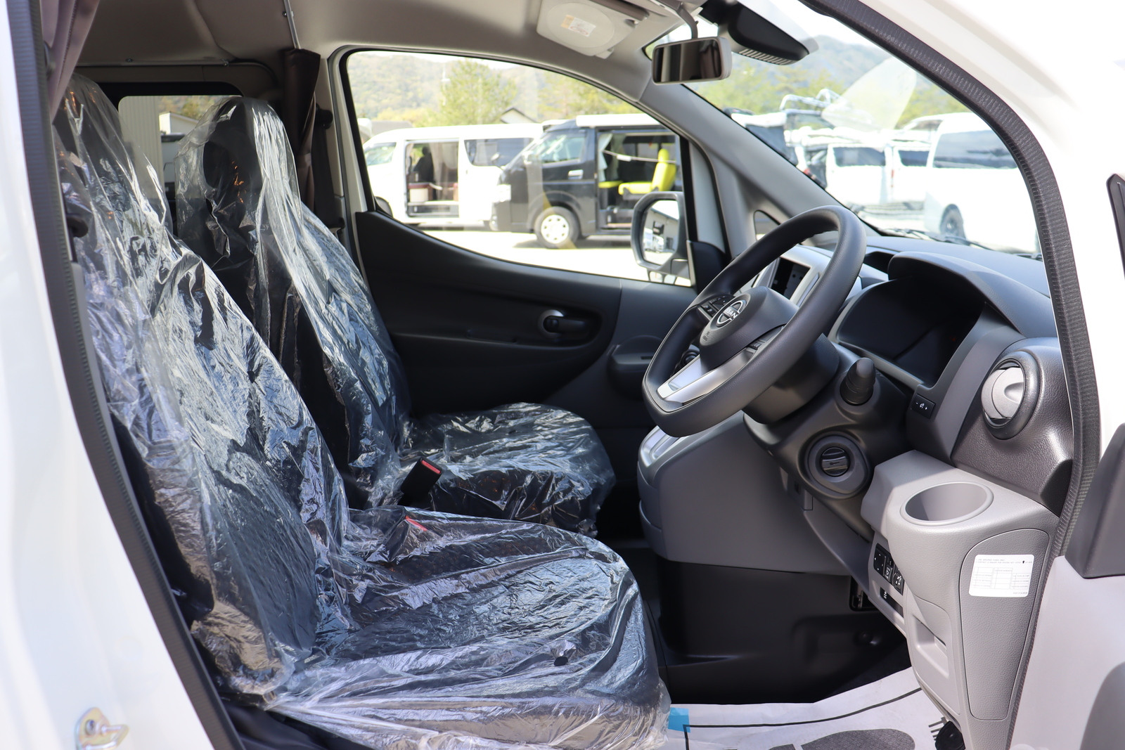 キャンピングカーバンコン