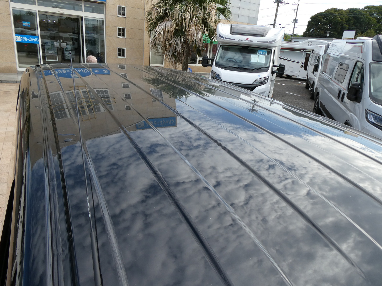 キャンピングカーバンコン