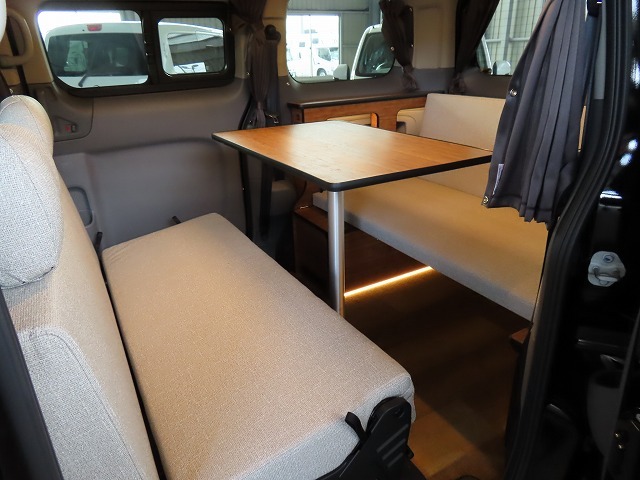 キャンピングカーバンコン